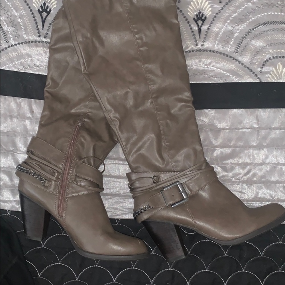 Over the knee boots